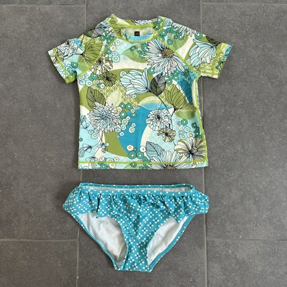Girls Two Piece Short Sleeve Floral Swimsuit Rashguard